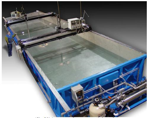 工(gōng)業(yè)大(dà)型水(shuǐ)浸超聲C掃描系統