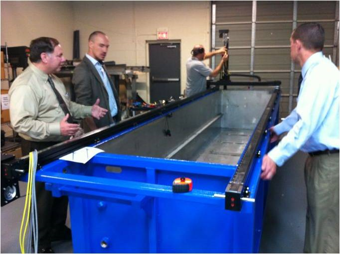 工(gōng)業(yè)大(dà)型水(shuǐ)浸超聲C掃描系統